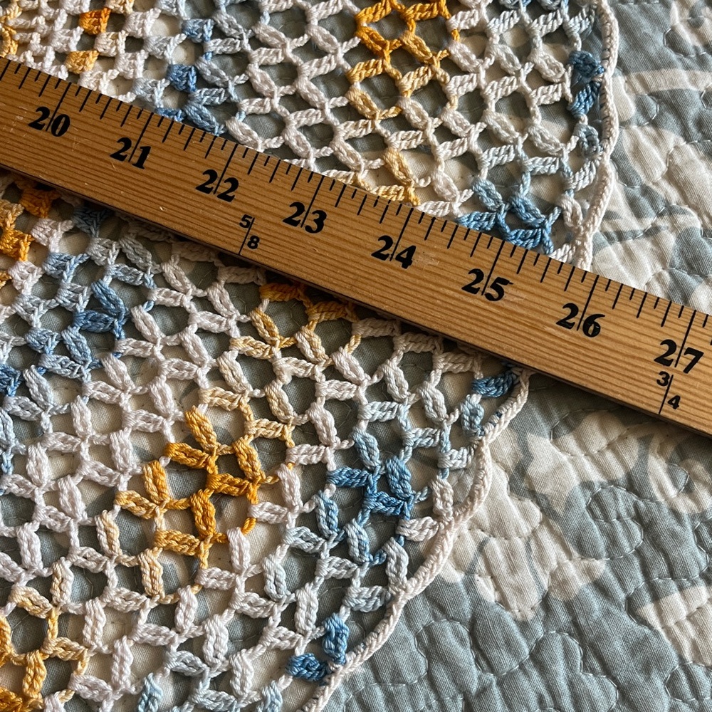 Vintage oversized Crochet 'doily' Round Table Mat in Blue and Yellow - Picture 5 of 7